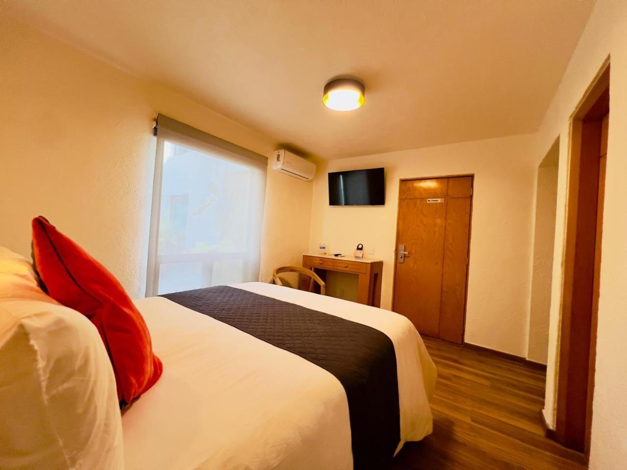 Hotel Consulado グアダラハラ エクステリア 写真